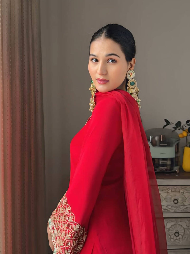 New Designer Farsi Suit Set in Heavy Fox Georgette with Embroidery Work