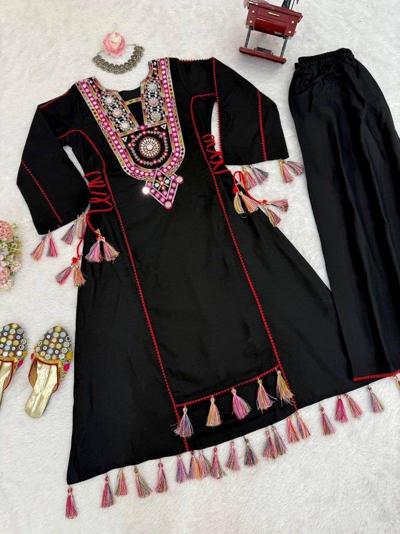 Ethnic Cord Set with Palazzo – Thread & Mirror Embroidery