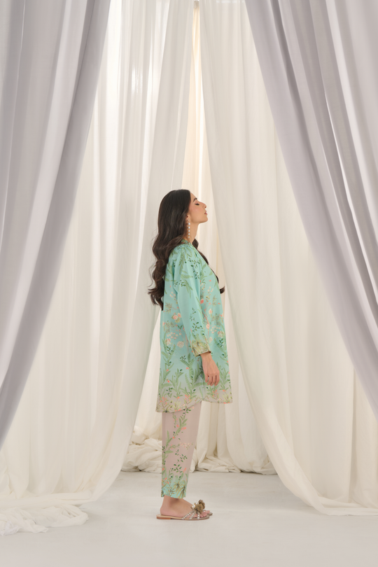 🌸 Teal Bloom Kurta Set with Dupatta ✨