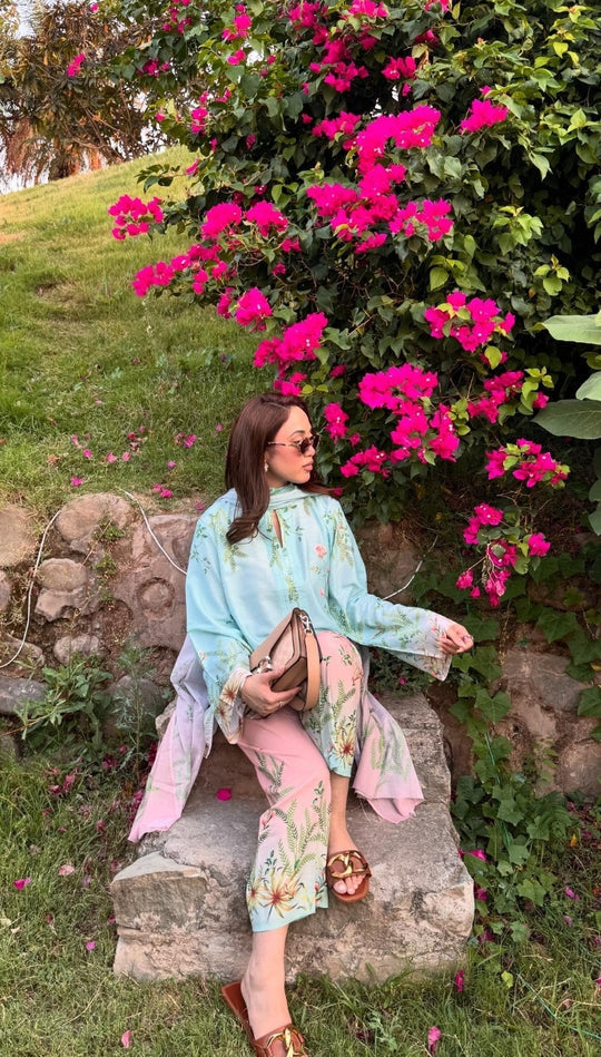 🌸 Teal Bloom Kurta Set with Dupatta ✨