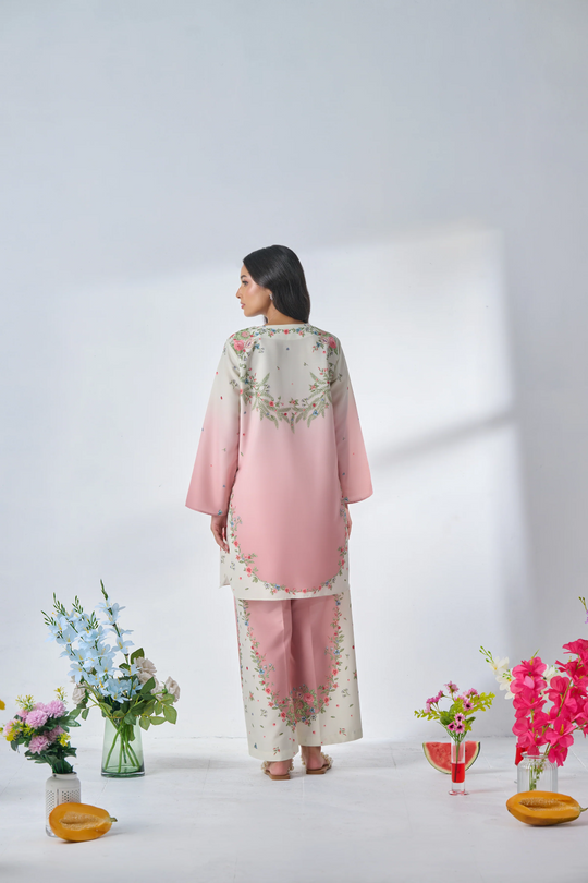 🌸 Blush Petal Floral Kurta Set